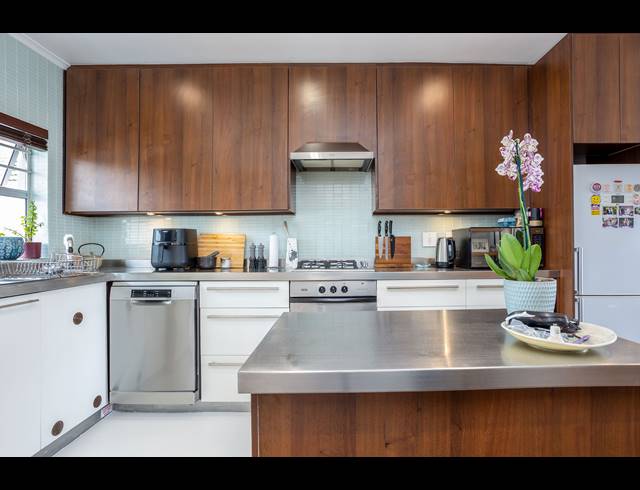 2 BEDROOM APARTMENT FOR SALE IN TAMBOERSKLOOF